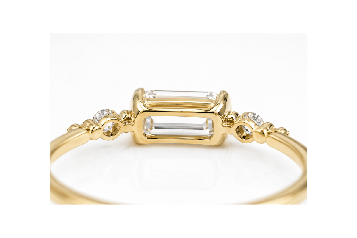 Aureline Emerald-Cut Diamond Ring
