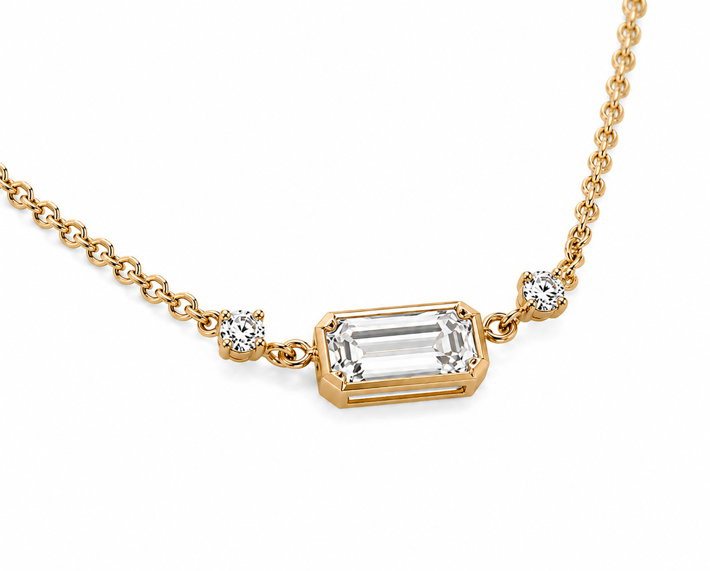 Élia Emerald-Cut Diamond Necklace