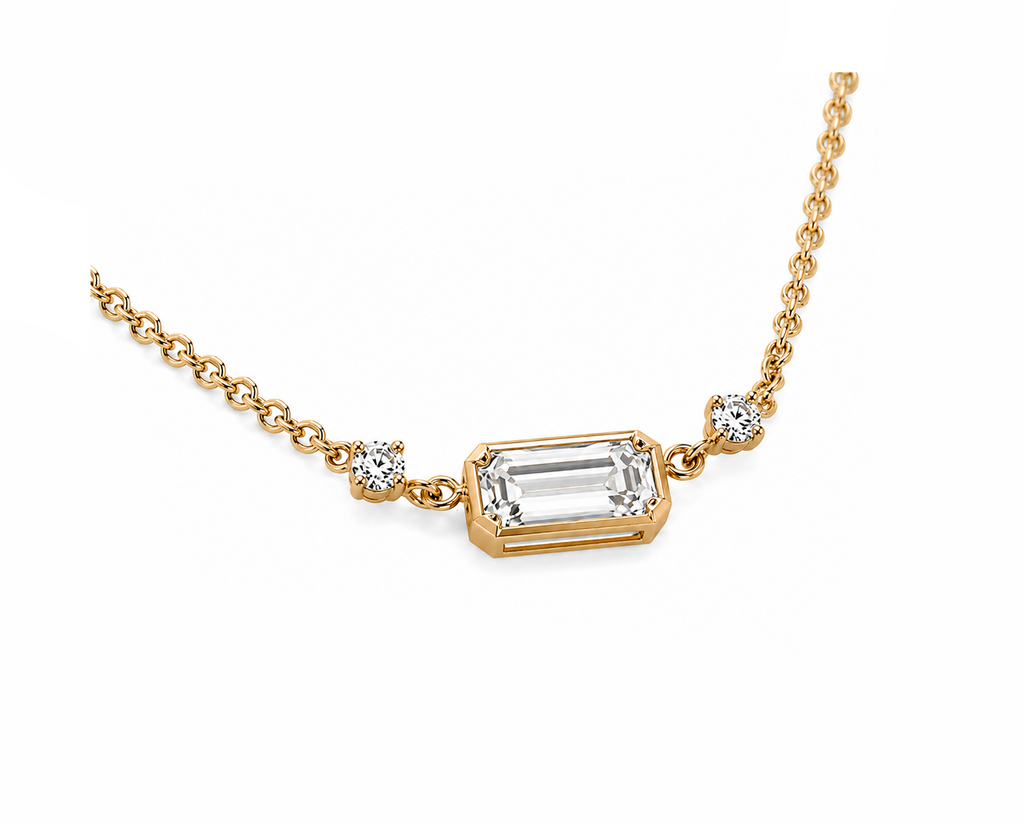 Élia Emerald-Cut Diamond Necklace