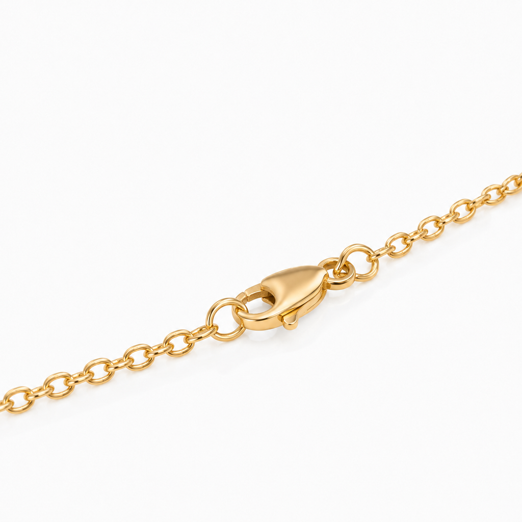 Pavé Emerald Medallion Necklace 14K yellow gold chain and clasp detail
